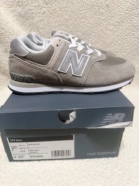 New Balance 574 Classic Sneakers in Grey and White
